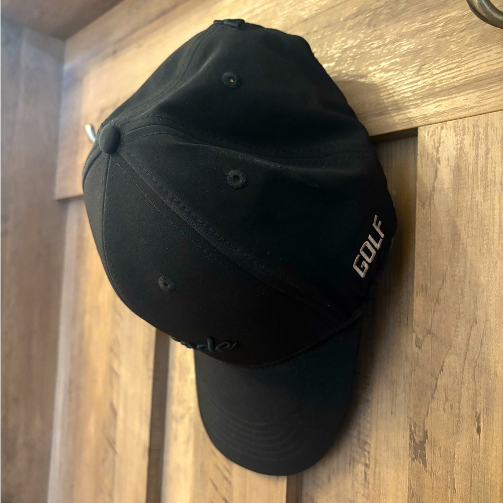Macade golf hat